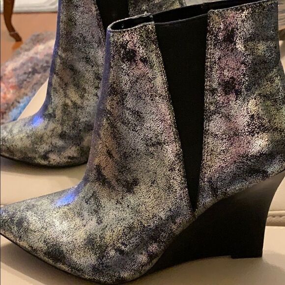 COPY - Nicole Miller wedge size 8 - Picture 1 of 5